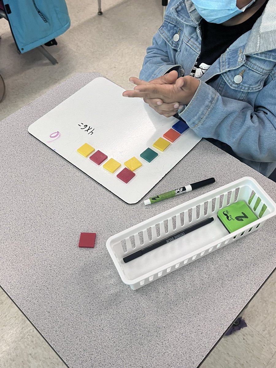 shannoncurry04's tweet photo. Students at @Scurlockbears are making arrays to solve multiplication problems during their intervention block @MLCmath #bridgesintervention #studentscan #manipulativeshelpsalllearners #conceptuallearning #math #3oa1 https://t.co/Wt17jgraJ0