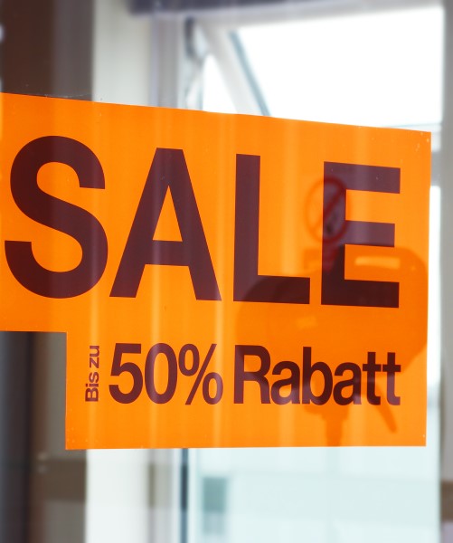 Did you know we can print day glo window stickers?  A great way of getting your message noticed
edgestickers.co.uk/fluorescent-st…