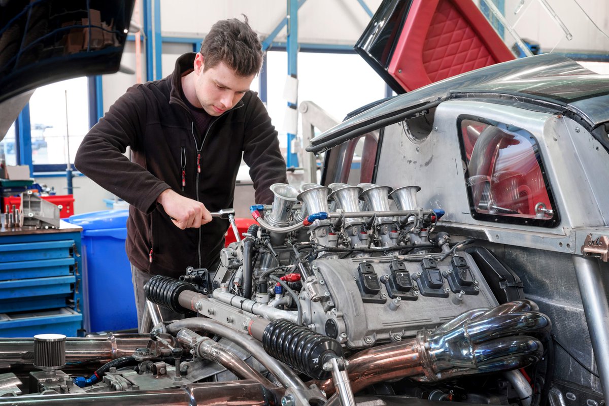 Reportage: SpykerEnthusiast geeft Spykers een tweede leven dlvr.it/SJXbzp