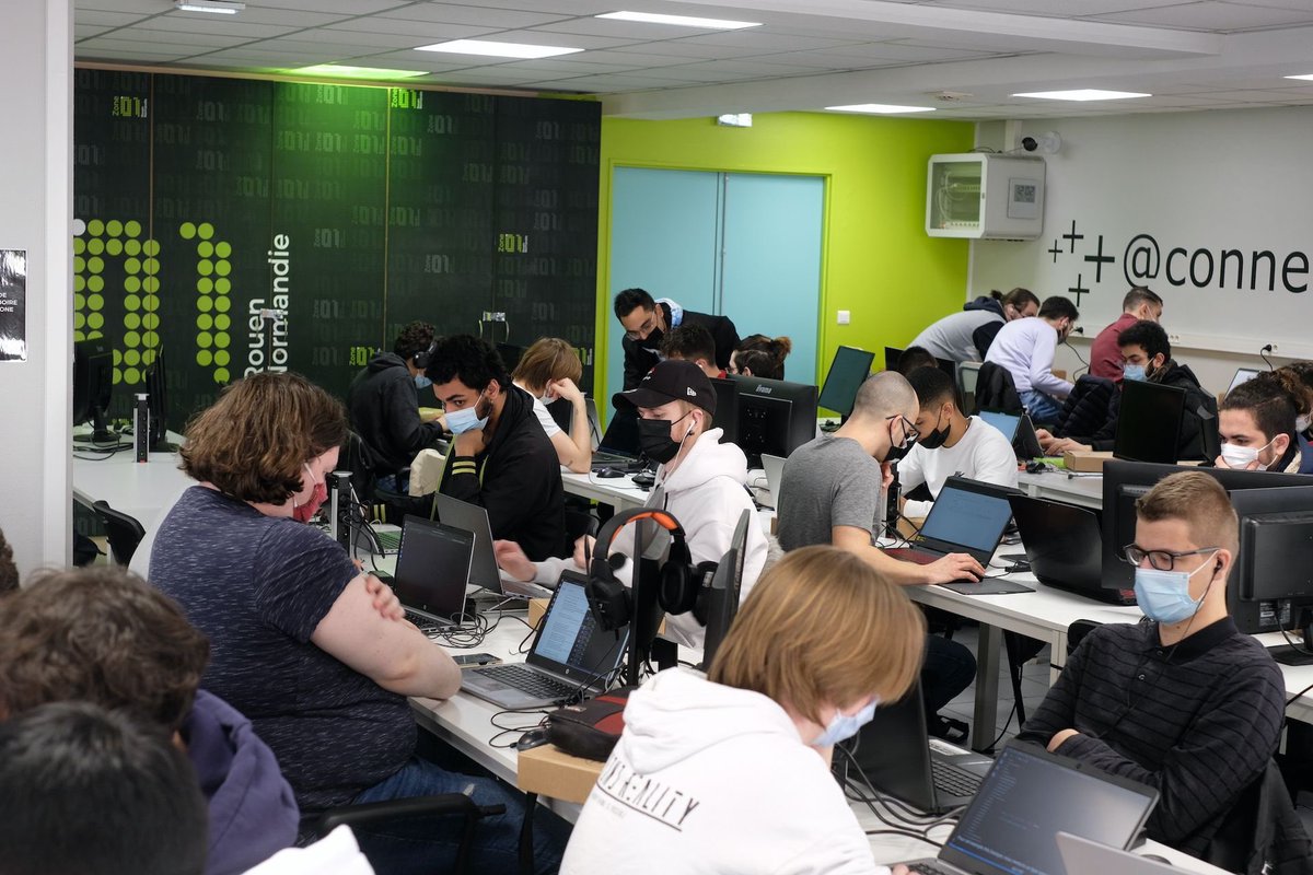 01Talent tweet media