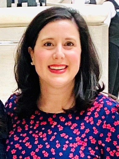 Good morning. This is Monica Trevino, your school counselor, and today is the first day of National School Counseling Week. The theme of this year’s week
is “Better Together.” To help support your success, I often collaborate with other school staff.