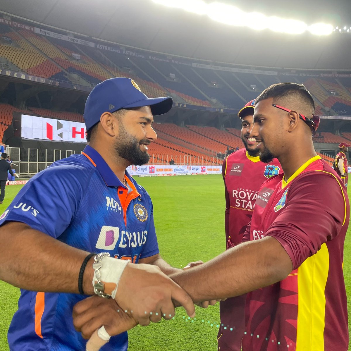 ICC's tweet image. India 🤝 West Indies 

Great camaraderie on display between the two sides after the first #INDvWI ODI 🙌 

📸 @windiescricket 

#SpiritOfCricket
