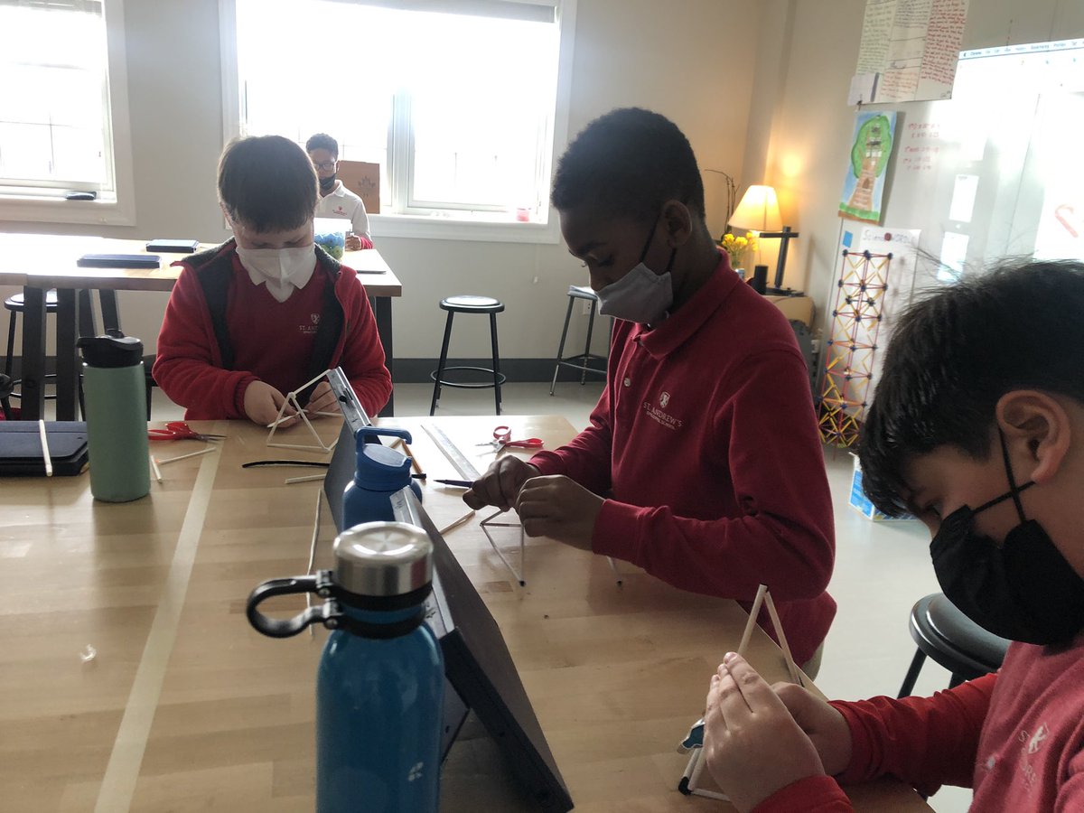 casiocadet's tweet photo. Learning about angles of deflection and prepping our hockey goals #saeslearns https://t.co/CbWGaWmEkv