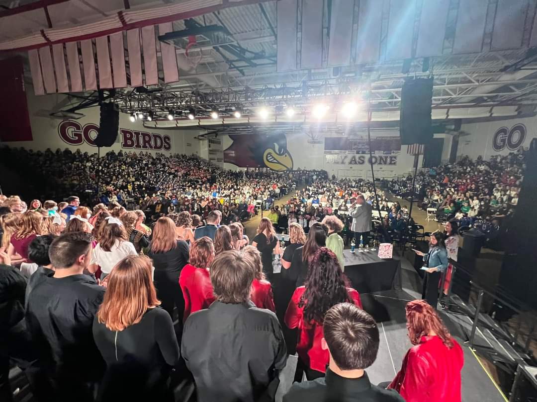 DePereHS's tweet photo. Weekend WOW πππ! Thanks to all who organized, performed & supported Destination De Pere: Let's Jam Show Choir competition @DPHS Saturday.
π₯ talent on display including our new DPMS show choir 'The Rockin' Redbirds.'
#JamSessionSC
#Showchoirlife
#DPride https://t.co/wXyV7NnXSE