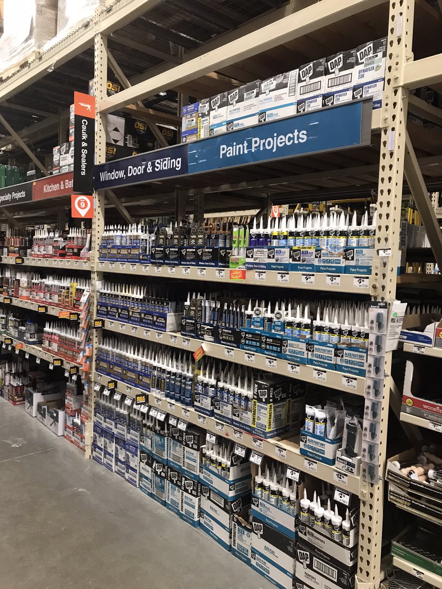 AllenBellHD's tweet photo. The 24 team knocked it out of the park. Perfect shelves, pack down, and overheads. @jjc6313 @BrianLyonsHD @1956Homedepot @Cesar_1956HD https://t.co/OgrmFEYrJH