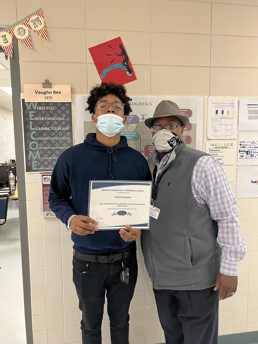 PGSD_CCTI's tweet photo. Congrats to Klarice Saez and Joseph Santana for earning their CLA credentials!  #CTEMonth #TransportationandLogistics https://t.co/3apOEWyGy3