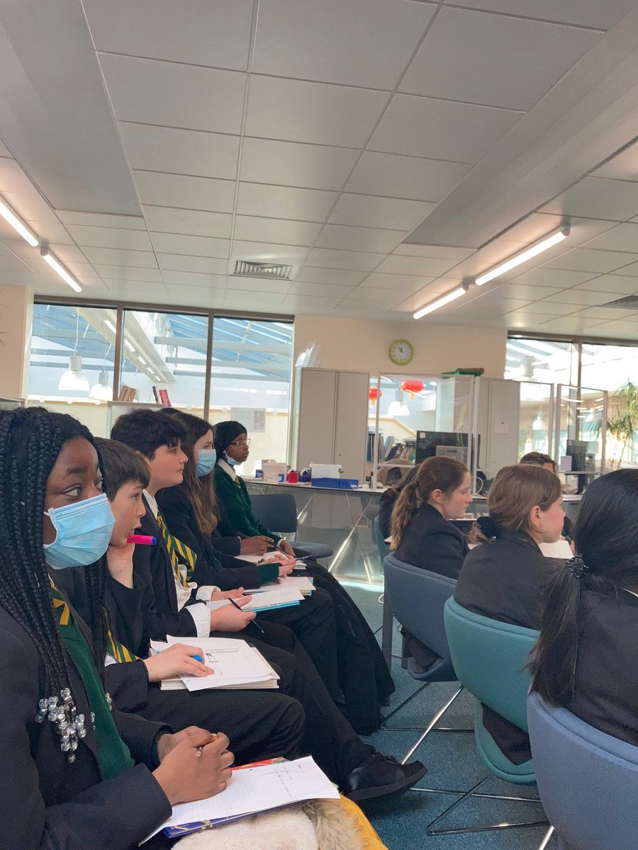 MiriamHalahmy's tweet photo. Lovely visit to @elmgreenschool for #hernehillkidslitfest. Spoke about my YA book ALWAYS HERE FOR YOU @ZunTold and dangers of social media. Great responses to my one word exercise. @UK_SIC @NSPCC #internetwatchfoundation https://t.co/Yg98u2pSrm