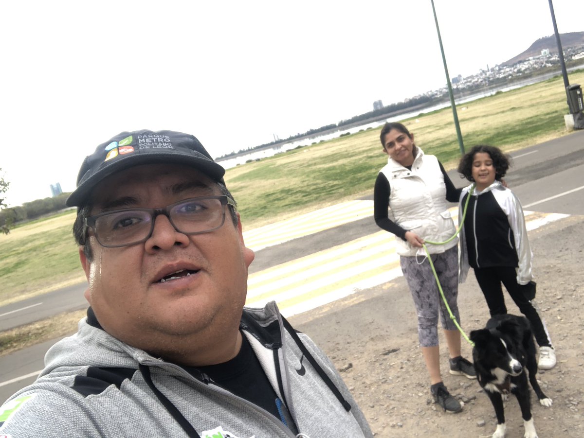 PepePedroza's tweet photo. Hoy me traje porra al @parkmetroleon .
Ustedes ¿Cómo inician su semana?
#PolarFlowapp https://t.co/Zxl3EEmZl9