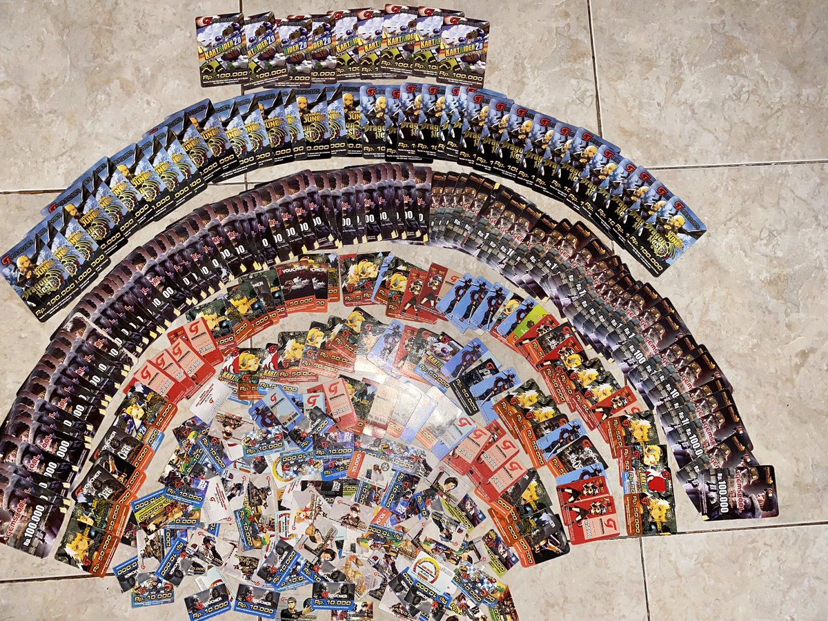 lg beberes kamar nemuin satu kotak yg isinya ternyata bekas voucher game jadul, dulu inget banget spend money paling banyak di atlantica online, point blank, lostsaga. dan jadi keingetan masa” lalu jaman main warnet main dirumah sampe pagi hahaha 😂