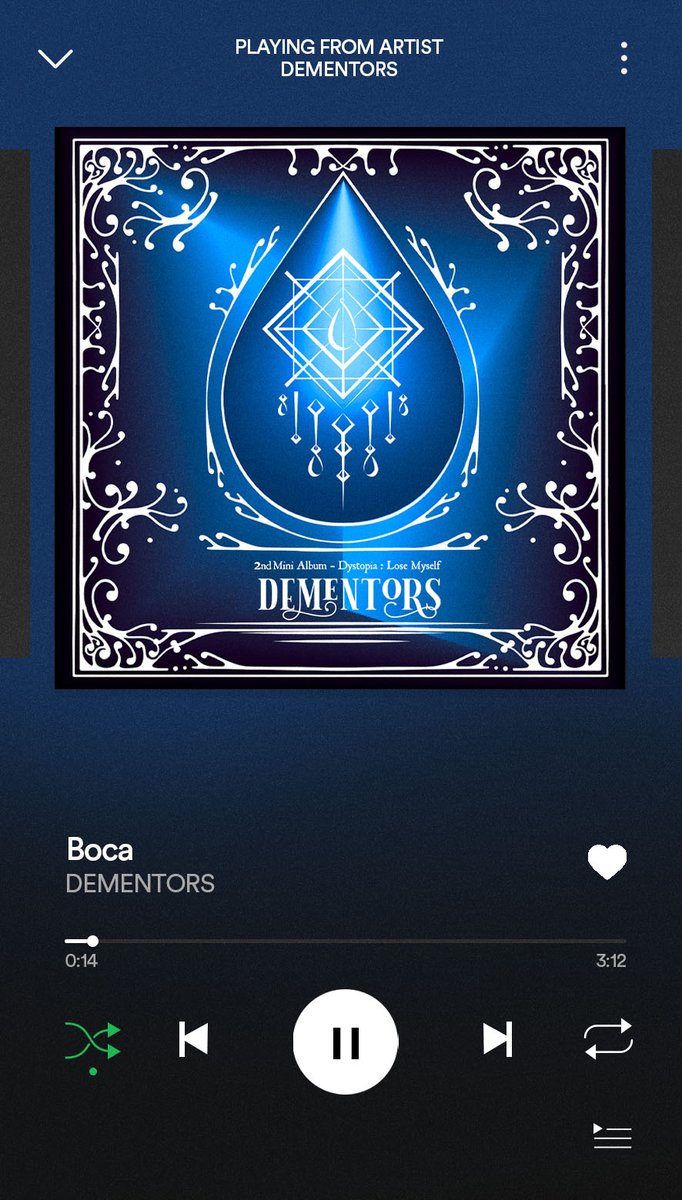 BRING7HESTARS's tweet photo. Si ven mis ojos un poco hinchados es porque me pasé la noche llorándole a @dementopia, Boca es mi nueva obsesión, necesito entender cómo pueden ser tan maravillosas 😭 #𝐋ose𝐌yself𝚒𝚗𝔸zkaban. 
#BÉCQ🐧 https://t.co/2ogAGcFVd2