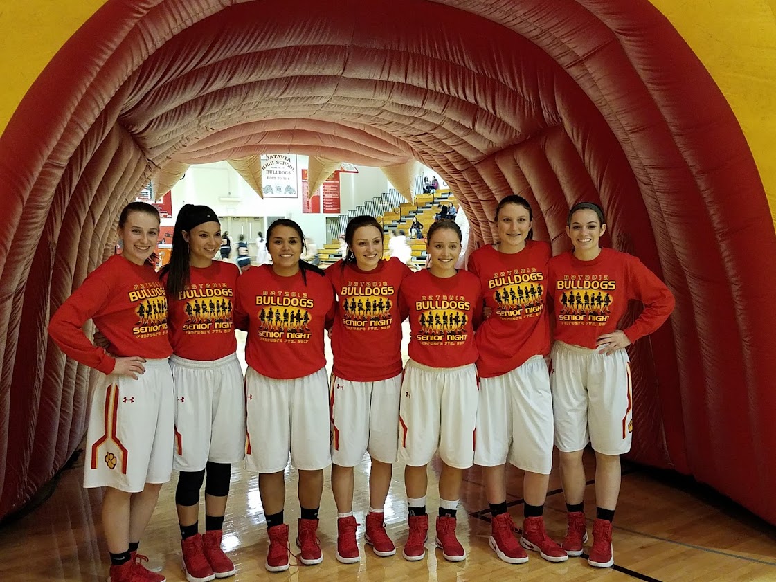 BHS_GirlsBsktbl's tweet photo. Flashback to Senior Night 2017!
Recognize anyone in those pictures???
@agpiron10 @Ecabrera1924 https://t.co/HQcslPfuRe