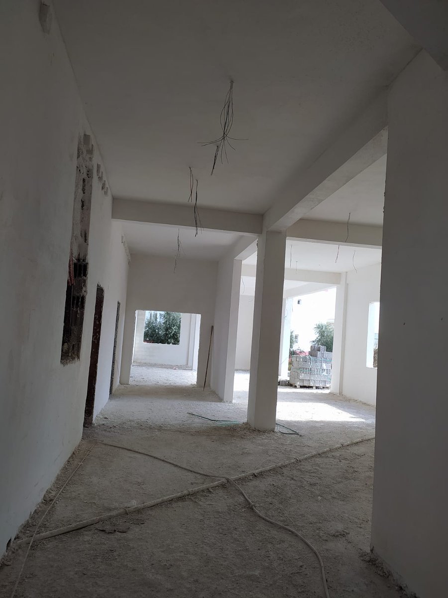 Bir hayalden daha fazlası 💪 Bölgemiz için kritik önemde olan Rüştü Kazım Yücelen Mesleki Eğitim Merkezi inşaati tüm hızıyla devam ediyor..🔧🔨🔩⚙️