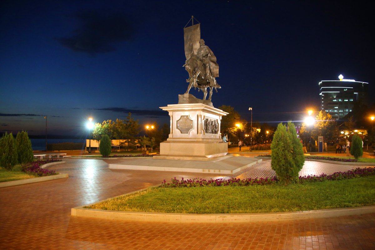 ypravkylt's tweet photo. Красота родного края. Самара вечерняя. https://t.co/EskEhN0rtV