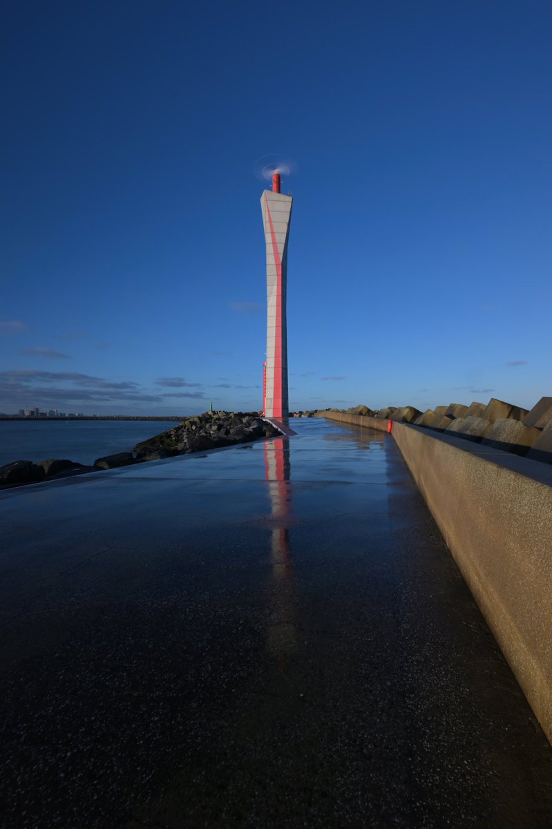philippe_meyers's tweet photo. Deze maandag in Oostende @VisitOostende @StadaanZee #stadaanzee #loveoostende @NikonBelgie #NikonZ9 https://t.co/qzAv256STe