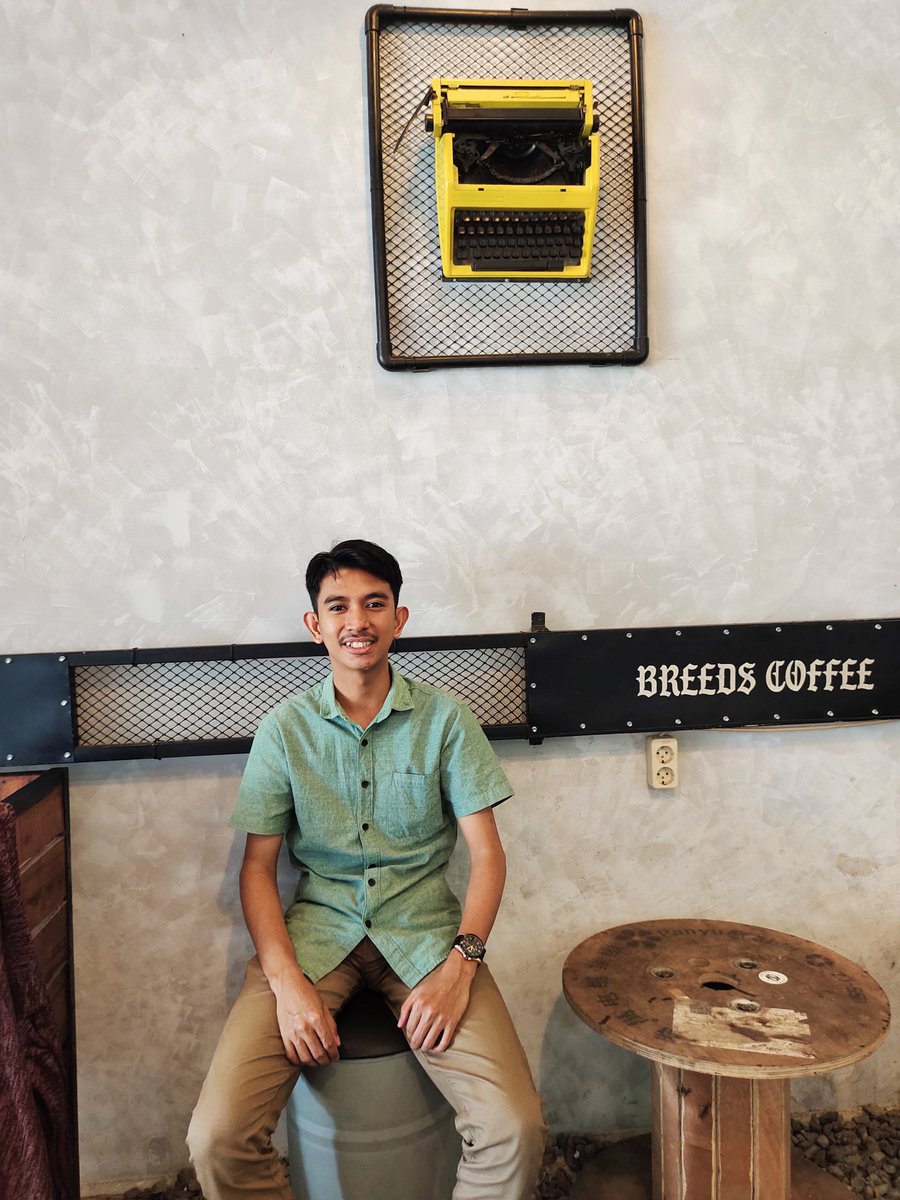 rahmatsyaid_12's tweet image. Hi!!

#viralTiktok #Viral #ViralVideo #twitter