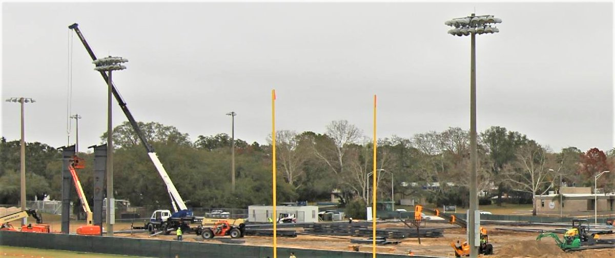 LaffertyARCH's tweet photo. It may be cloudy outside, but the future is bright for @USFFootball !!! The first big steel columns are up on the Practice Facility!  #GoUSF #GoBulls https://t.co/XE1d8DLb7R
