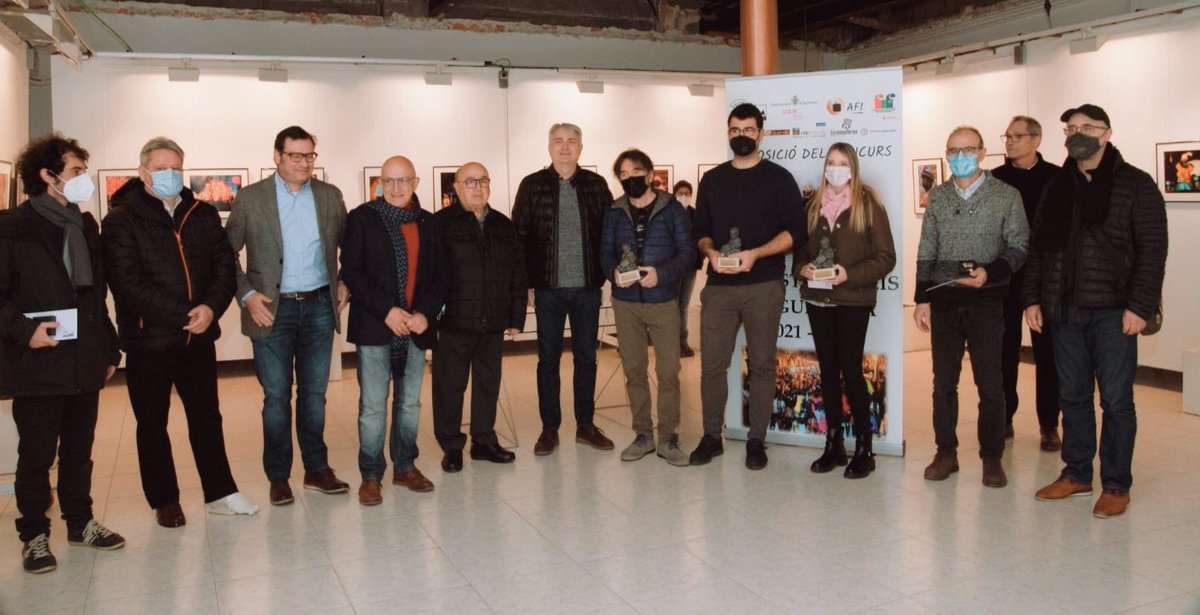 Agrupació Fotogràfica d’Igualada (@afigualada) on Twitter photo Premiats i autoritats #ConcursFotografia FESTA DE REIS 2022,
<a href="/reisdigualada/">Reis d'Igualada</a> <a href="/ajigualada/">Ajuntament Igualada</a> <a href="/igualadaccc2022/">Igualada Capital de la Cultura Catalana 2022</a> <a href="/AFIgualada/">Agrupació Fotogràfica d’Igualada</a> Premiats i autoritats #ConcursFotografia FESTA DE REIS 2022,
<a href="/reisdigualada/">Reis d'Igualada</a> <a href="/ajigualada/">Ajuntament Igualada</a> <a href="/igualadaccc2022/">Igualada Capital de la Cultura Catalana 2022</a> <a href="/AFIgualada/">Agrupació Fotogràfica d’Igualada</a>