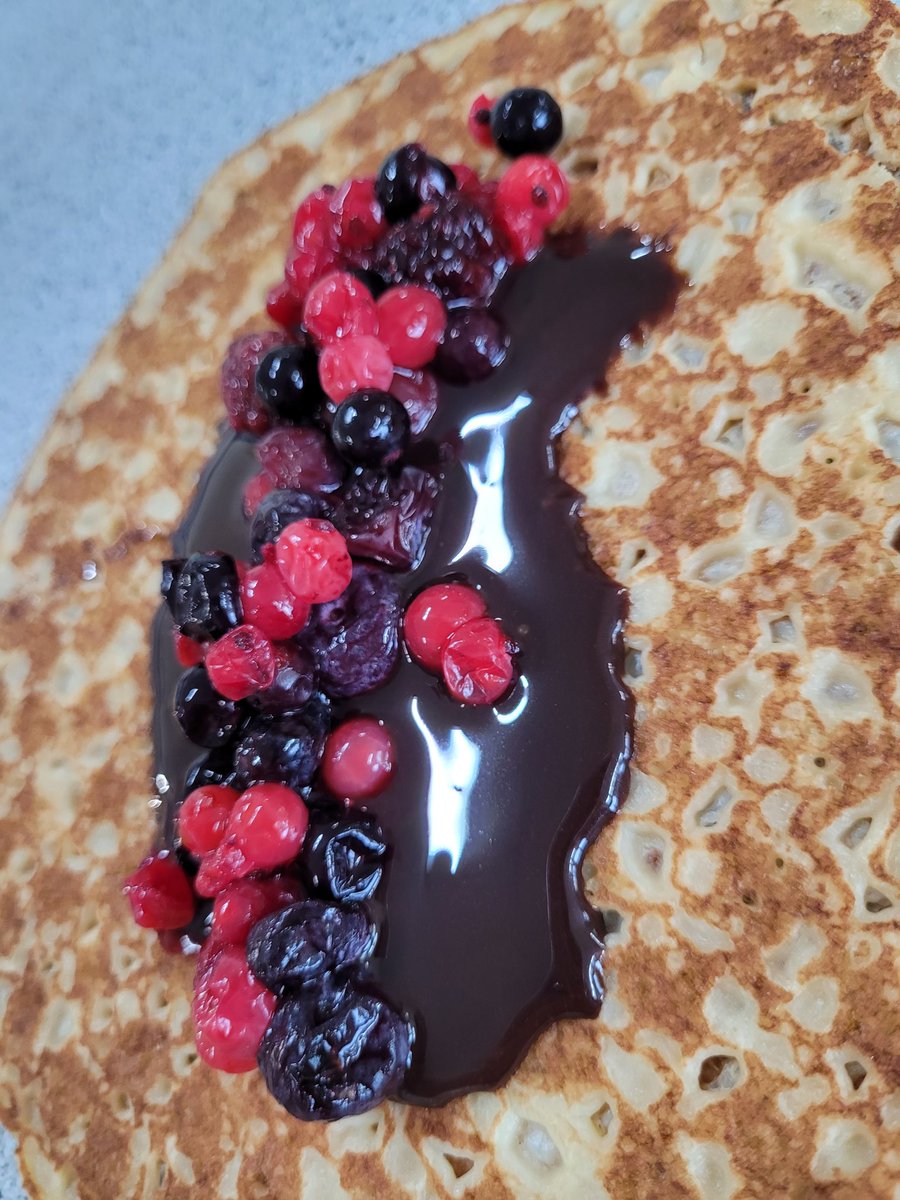 Languages Day today for Year 9 <a href="/Tranby_school/">Tranby</a> pupils. In <a href="/Tranby_Food/">Tranby School Food and Nutrition</a> we made Indian samosa starters, Guatemalan chicken wraps for main course,a side of hummus, and for dessert, pancakes! #language #cuisine #worldcuisine #linguistics #nutrients #food #foodie