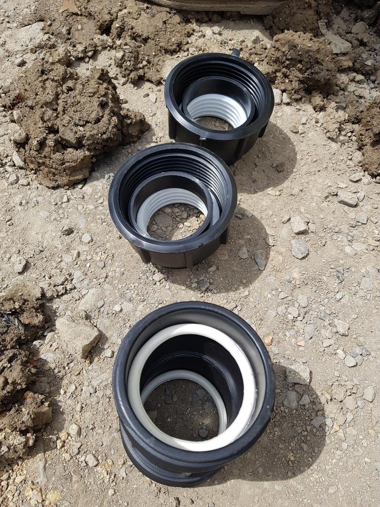 MarimiliPsuv's tweet photo. 07Feb|| Hemos inspeccionado los trabajos que viene realizando Hidrolara en el sector Yacambú del Municipio Andrés Eloy Blanco dando respuesta junto a la comunidad que se organizó de manera oportuna,  levantar el problema y solucionar @AdolfoP_Oficial @HidrolaraCA @secretariaopsv https://t.co/X547gQjatZ