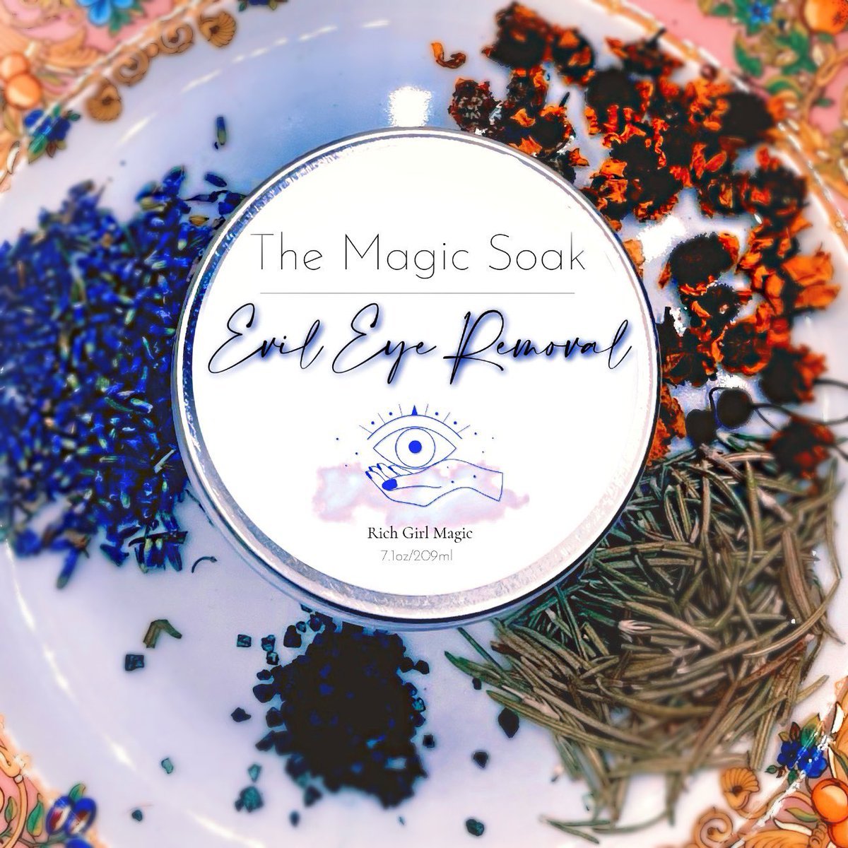 MysticxLipstick's tweet image. Y’all. The New Bath Salts are so…😭💖

Spiritual Baths are one of the most powerful forms of magic. Make sure you get yours before we sell out! Limited quantities 🔥🔥🔥🔥🔥
richgirlmagic.com/shop-all