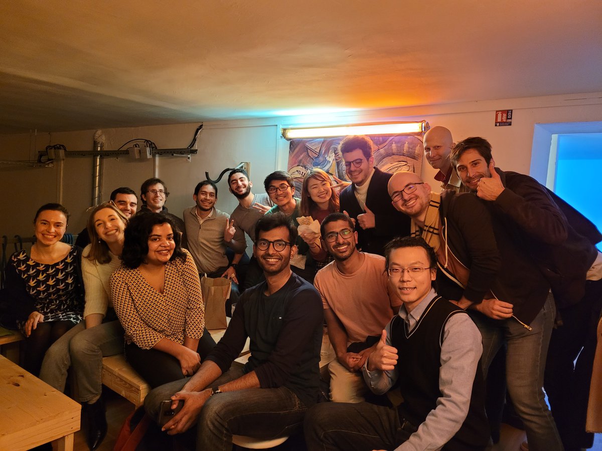 ADEPS_ENS's tweet photo. Last afterwork was amazing 🔥 Thank you for coming! https://t.co/woHhLhr17D