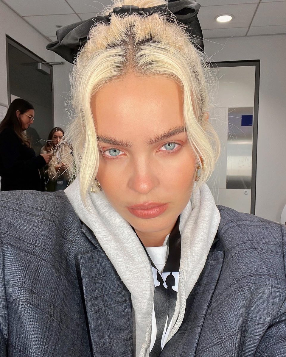 AnneMarie's tweet photo. Rehearsals ✨✨ https://t.co/Ndb8iv88rJ