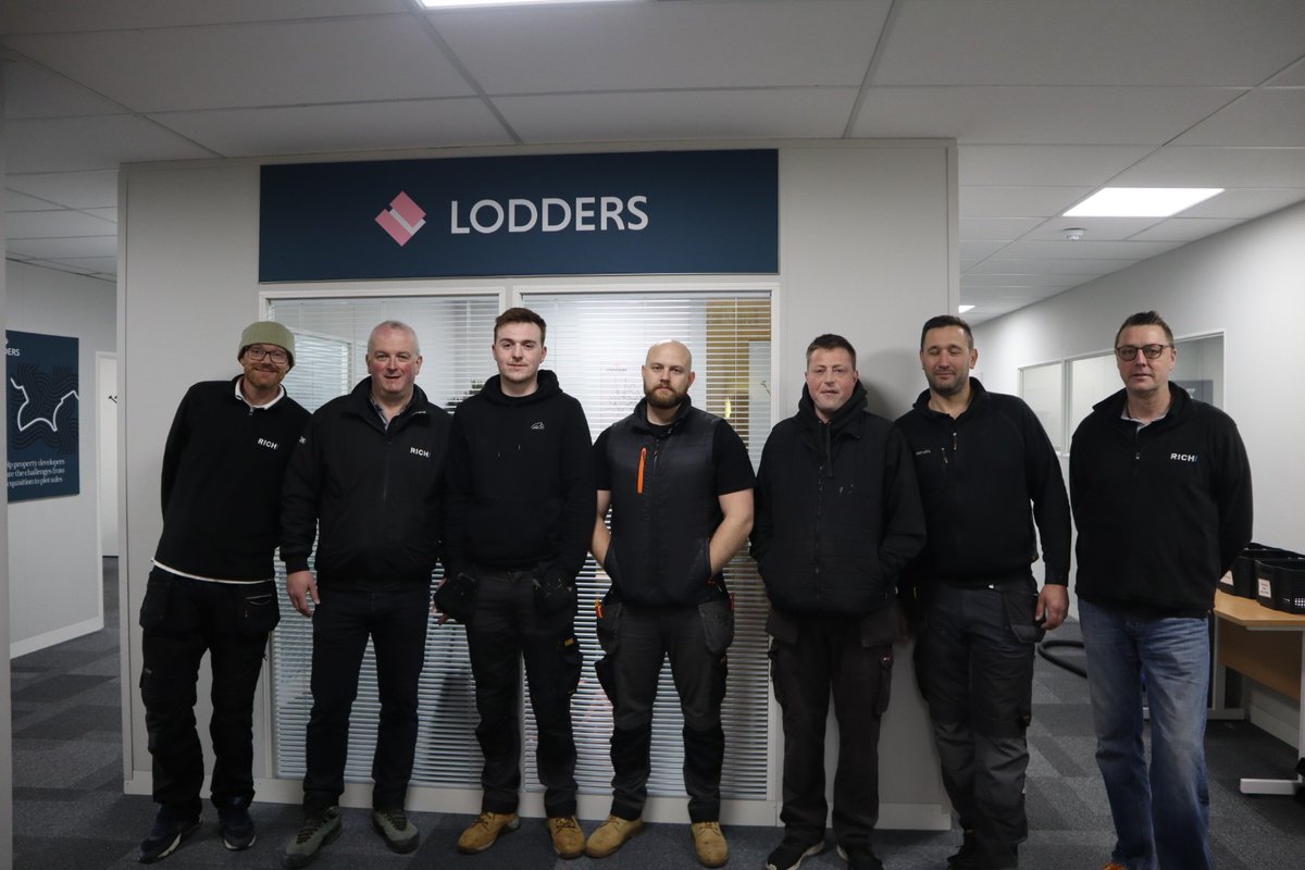 #HelloLodders - Our teams have been working very hard over the weekend. Big thank you to <a href="/wearephilosophy/">philosophydesign</a> for guiding us through the rebrand process. #FollowTheLine