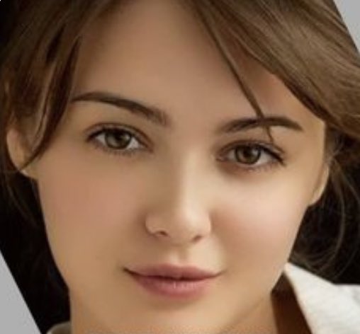 hpgicht's tweet photo. Esta es Valeriya Chugaeva, considerada una de las modelos más bellas de Rusia. Su belleza natural, juventud y profesionalismo la han llevado muy lejos en el mundo del modelaje internacional. https://t.co/3T2leIzo5I