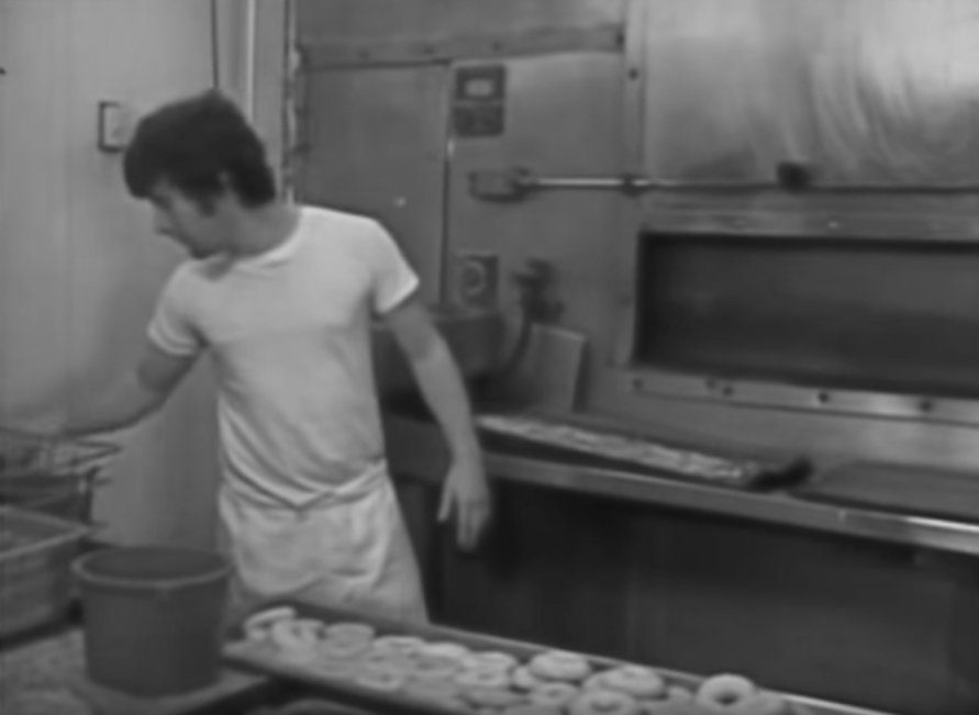 Working Class History on Twitter "OtD 7 Feb 1952, workers won a bagel