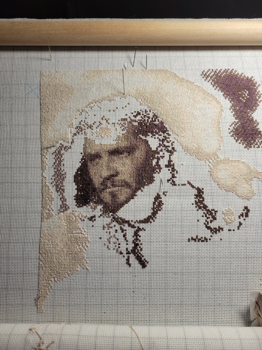 sqrlb8's tweet photo. After stitching over 2200 stitches this weekend (1300 of those just yesterday) I woke up with a very angry eye. The optical neuropathy in my right eye is acting up and not a happy camper. Marathon stitching is just not in the cards for me anymore. π₯
#Yellowstone
#KaceyDutton https://t.co/5ScIZtiFKd