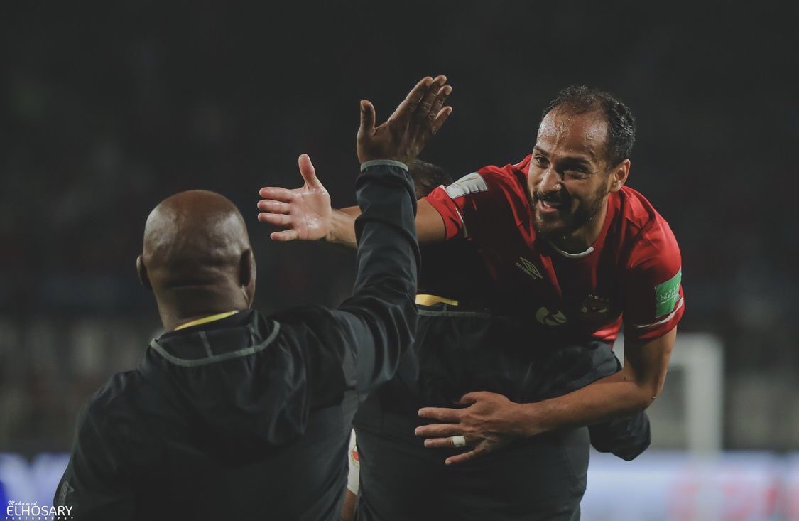 AhlyInsider's tweet photo. الحاوي 🤛🤜 بيتسو 🥰
       
#حلم_النهائي_يا_أهلي https://t.co/UYUogiPwz0