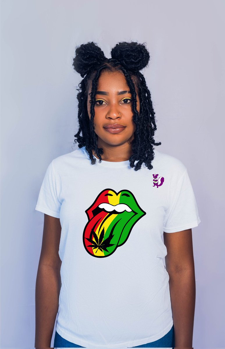 cocobuttah_'s tweet photo. Wearing on a body near you Summer 2022! I'm Very excited to announce the upcoming relaunch of my business Purple Skunk Prints.
For all our new designs and updates. Follow us @skunkprints 
👇🏾👇🏾👇🏾👇🏾👇🏾
https://t.co/BtiWuQ1Nam https://t.co/Z43xEUWOmt