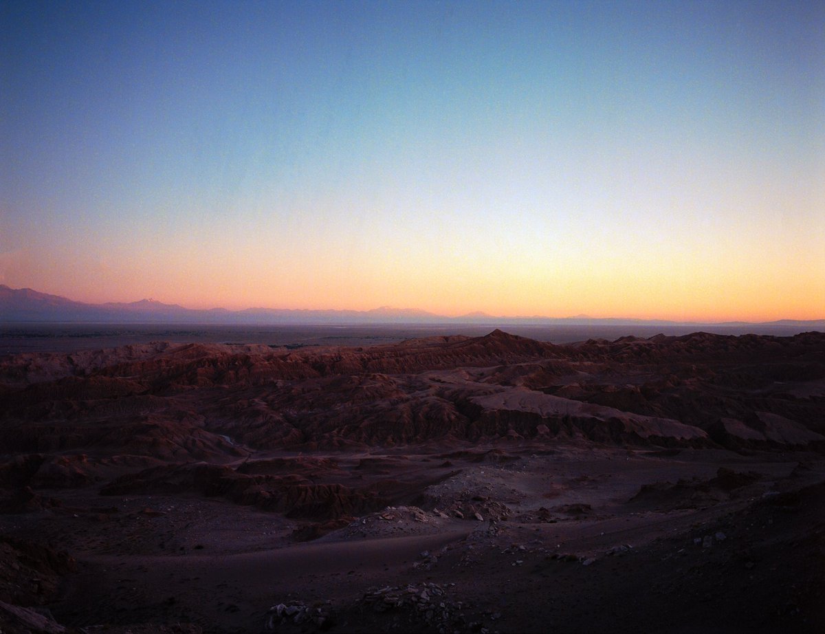 herrigerc's tweet image. South America, where sunsets hit differently 

On film, using #portra400 and a #fujiga645