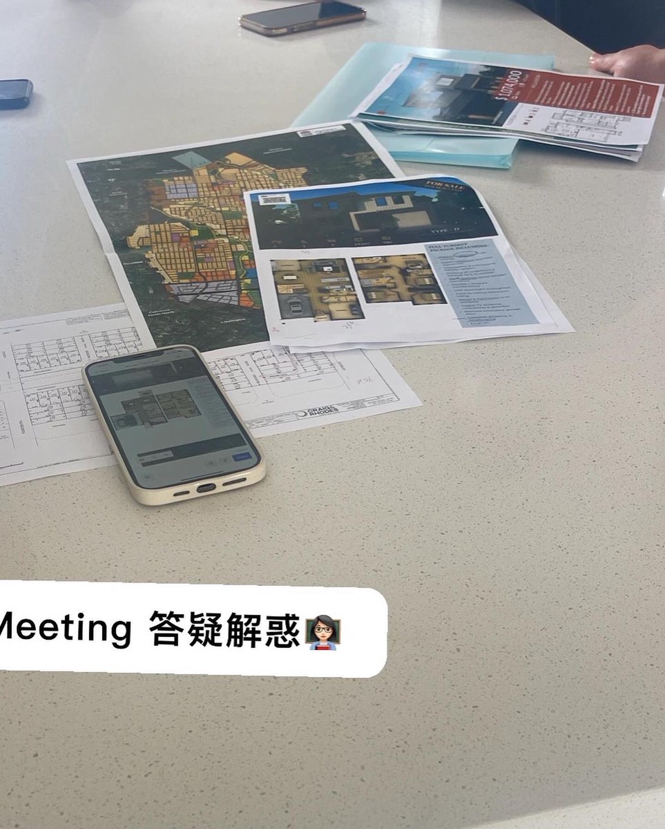 Jessica_Liu1987's tweet photo. Work, work, forget your keys.🤣 https://t.co/5G6WGe3aib
