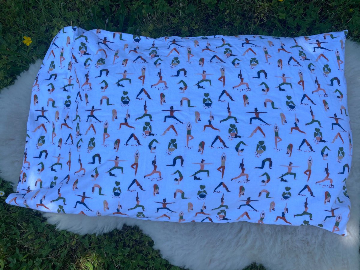 Where my yoga lovers at? 🧘🏽‍♀️