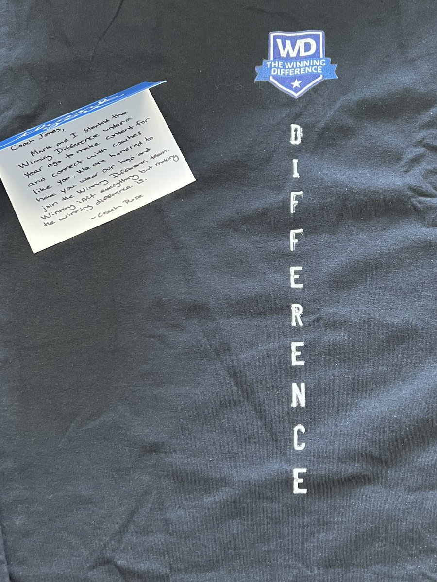 CoachDJonesJr's tweet photo. SHOUTOUT & A HUGE THANK YOU TO @thewinningdiff1
Love the shirt & card, truly appreciate the warm welcome to the #FAMILY
Be sure to give them a follow & make the #WINNINGDIFFERENCE https://t.co/fxPDBEdqa4