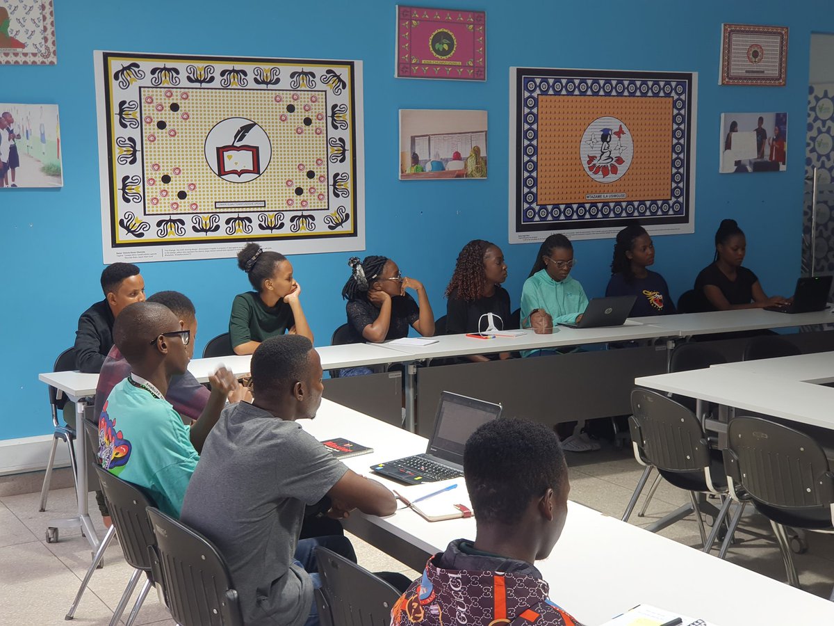 Y4CLab's tweet photo. SmartGirls season 3 has officially started and here are some photos of a session that took place on Saturday. A new team of facilitators that will be conducting the training throughout the 8 weeks together with their Coaches.
#coict #unicefTanzania #dlab #udicti https://t.co/r2CPAaniHP