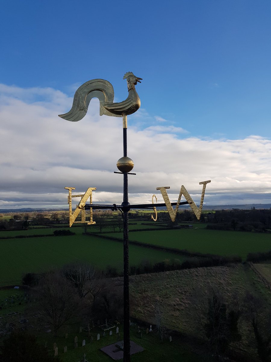 RyanHar90511974's tweet photo. Finished topping off the tower today with the freshly guilded cockrel and refurbished wrought iron work. #kingslandchurch @LtdTreasure That felt pretty high! 😳 https://t.co/7i9Cht44Bo