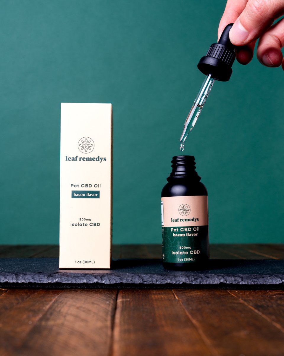 LeafRemedys's tweet photo. Our Pets deserve some high quality CBD as well. Check out how CBD can help your pets https://t.co/jnaCifpoAC https://t.co/Q8w05fHa99