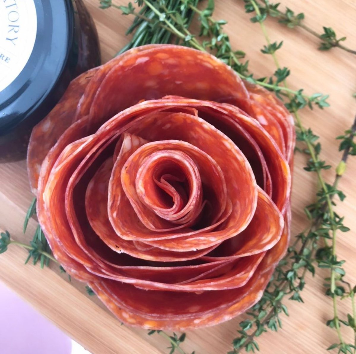 thepreservatory's tweet photo. The thing you didn’t realize was missing from your charcuterie board until now… Easy to create and even easier to eat, make sure to add a salami rose the next time you make a board! Photo by thisdishlitt (on Instagram) https://t.co/hnxseDBT2z