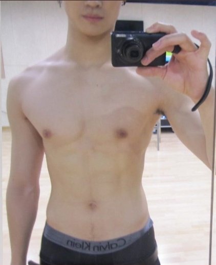 loveloop_got_7's tweet photo. Lo que es seguro es que le encanta andar en calzones 🤭🤭🔥🔥
#Jaebeom #재범 #JAYB #제이비 @jaybnow_hr #GOT7 #갓세븐 @GOT7Official https://t.co/B94XZqG1mh