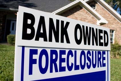 mytrending's tweet photo. I lost my house to foreclosure- and then the bank gave it back. REALLY!!!
https://t.co/7xnKDmT2G8 https://t.co/Kd8oQxhiS7