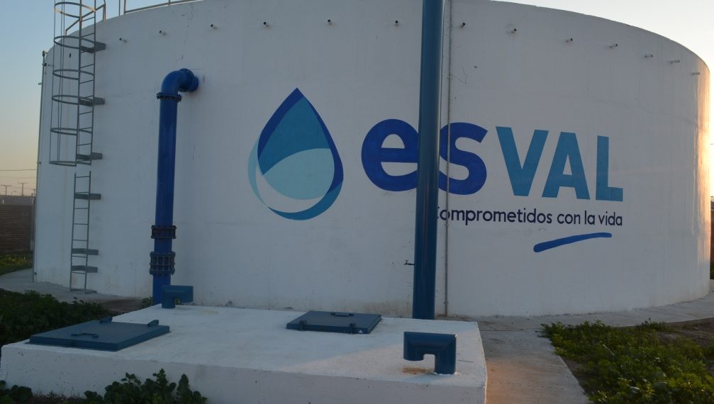 Reporte de Esval revela impacto de la mega sequía en el estado de los principales embalses: El caso más dramático es el de Peñuelas, que hace unos años era la principal reserva de la zona y hoy tiene apenas un 0,2% de su capacidad total. 

Visita👉diarioelpatagon.cl👈