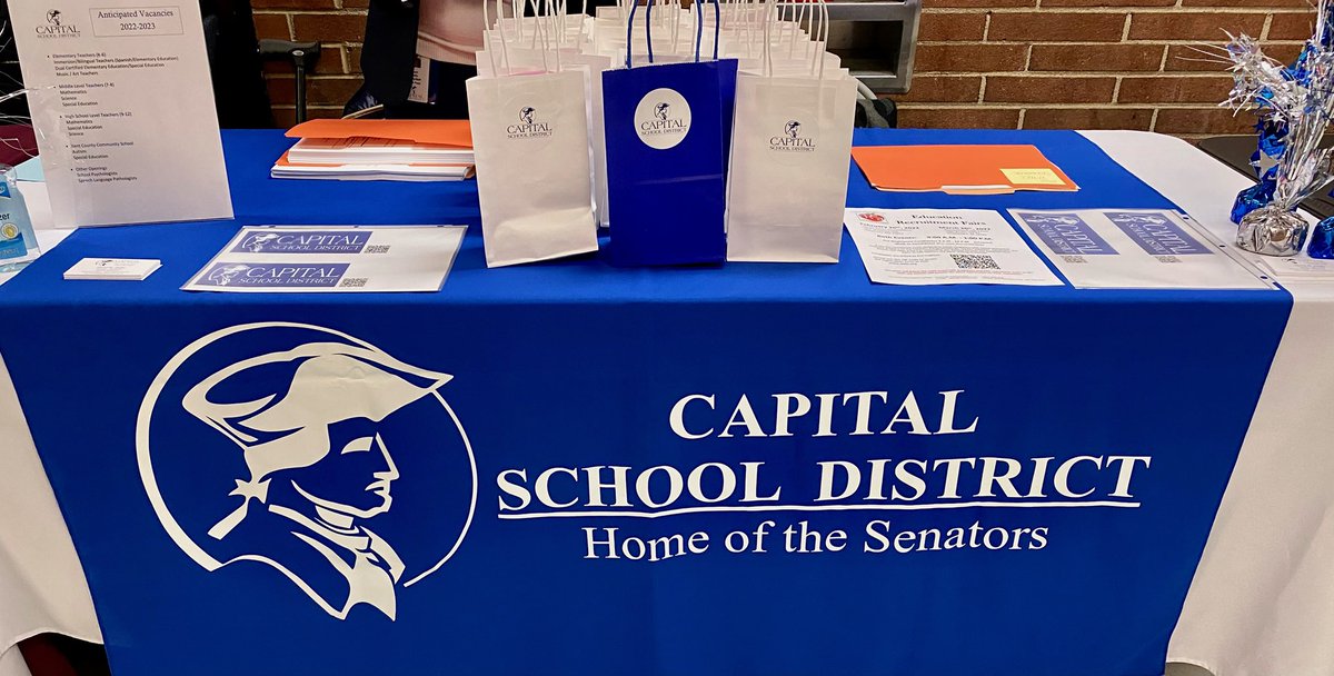 Sherri Hollis tweet media