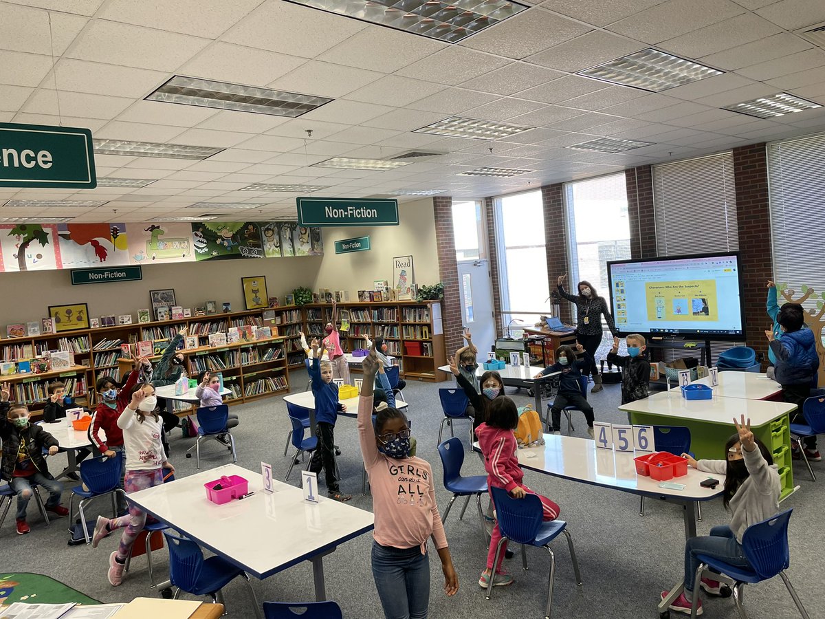 DTESlibrary tweet media