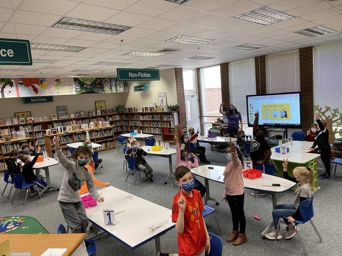 DTESlibrary tweet media