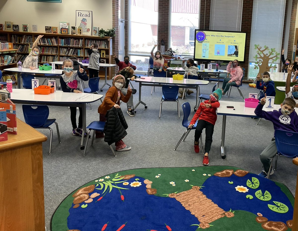 DTESlibrary tweet media