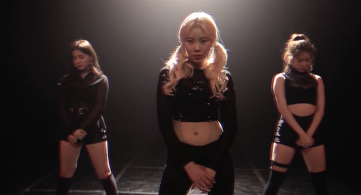 granny_vr's tweet photo. Momoland OT9 subunits that we could have gotten ~ thread 

- concept ideas 
- song ideas 
- outfits ideas (always in videos with music) 

- this are my opinions so if you don’t like that some members are not included in concepts which you are expecting them in to pls don’t hate https://t.co/WwZFzZHfkl