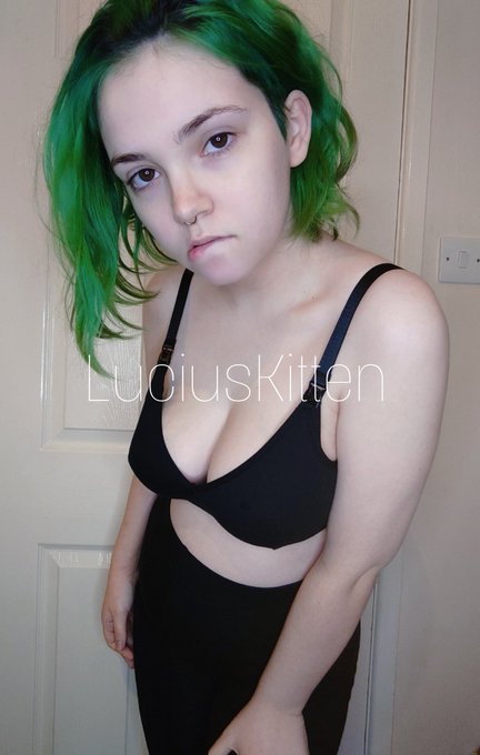 It's just you and me, is there something you wanted to say? 🤫 https://t.co/YcuboudKFg