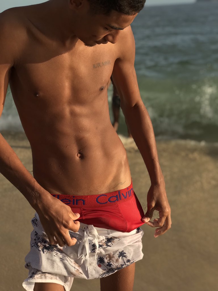 eubielsouza's tweet photo. 🔞 https://t.co/zXcGTBCWUr